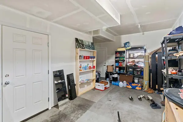 95 Skyview Close NE #908, Calgary, AB T3N 1X2