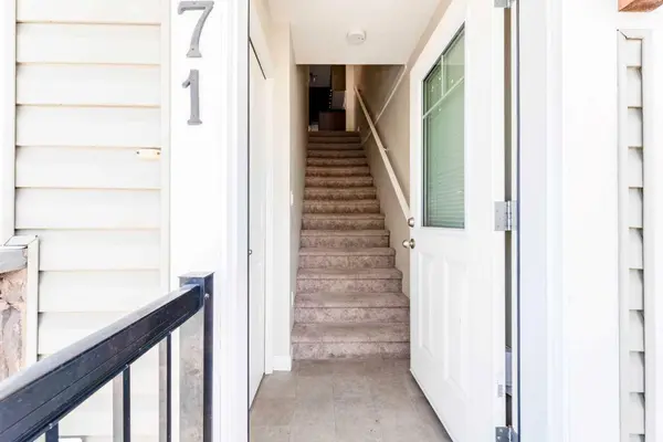 300 Marina DR #171, Chestermere, AB T1X 0P6