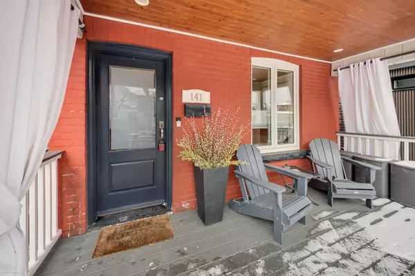 141 Drayton AVE, Toronto E02, ON M4C 3M1