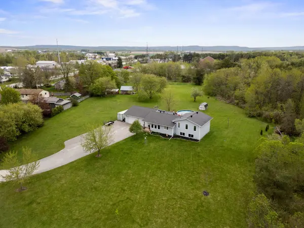 7544 County Road 91 RD, Clearview, ON L0M 1S0