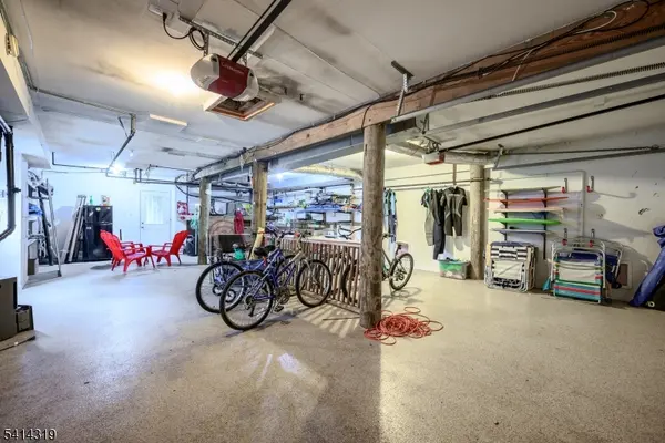 46 W 80th St, Harvey Cedars Boro, NJ 08008