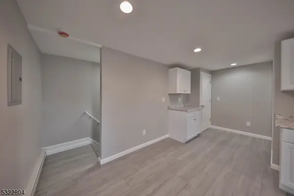 427 E Central Ave, Alpha Boro, NJ 08865