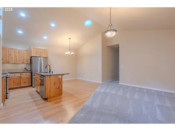 185 N 43RD PL, Ridgefield, WA 98642