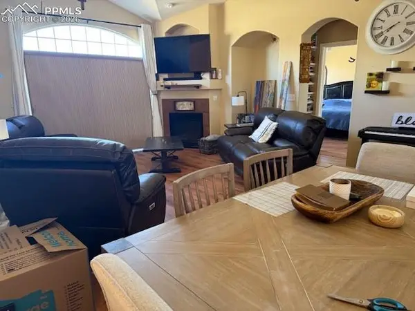 2768 Thrush GRV, Colorado Springs, CO 80920