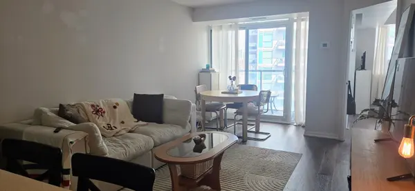 125 Western Battery RD #1606, Toronto C01, ON M6K 3R8