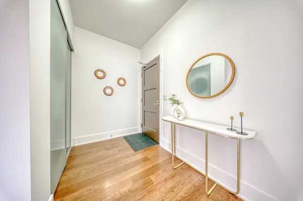 300 Front ST W #1912, Toronto C01, ON M5V 0E9