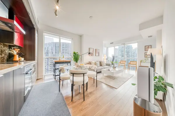 300 Front ST W #1912, Toronto C01, ON M5V 0E9