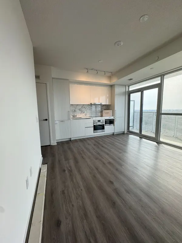 225 Commerce ST #2009, Vaughan, ON L4K 0R1