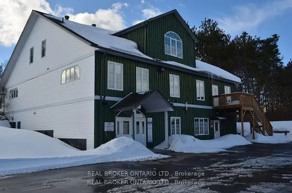 213 Horseshoe Valley RD E #3, Oro-medonte, ON L0K 1E0