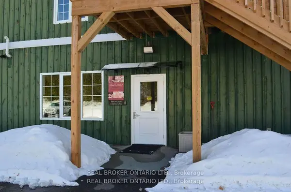 213 Horseshoe Valley RD E #3, Oro-medonte, ON L0K 1E0