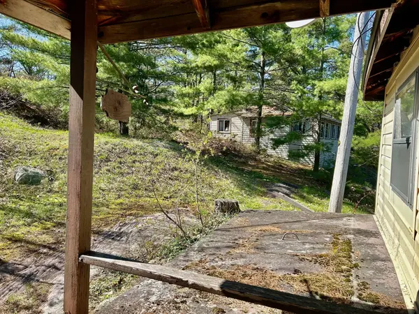 1 & 2 -1051 WIGWAM LODGE RD, Gravenhurst, ON P0E 1G0