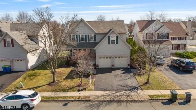 8 Schaal St, Bridgewater Twp., NJ 08807