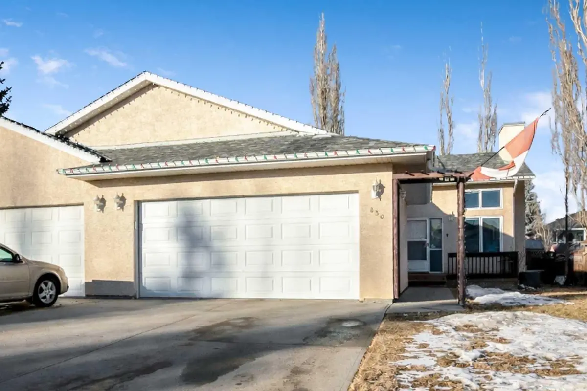 830 Westmount DR, Strathmore, AB T1P 1A9