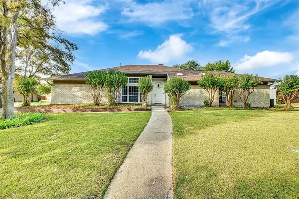 12401 Pleasant Valley Drive, Dallas, TX 75243