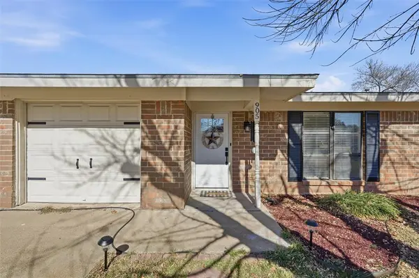 905 W Elizabeth Drive, Robinson, TX 76706