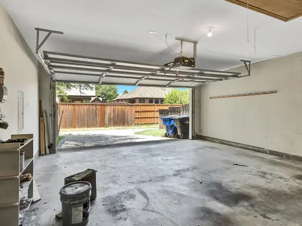 10300 Ashmont Drive, Frisco, TX 75035