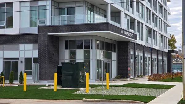 500 Plains RD E #207, Burlington, ON L7T 2E1