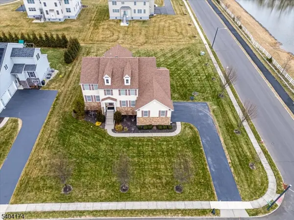 2 Eagle Ct, South Brunswick Twp., NJ 08852