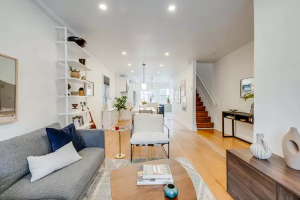 287 High Park AVE, Toronto W02, ON M6P 2S8