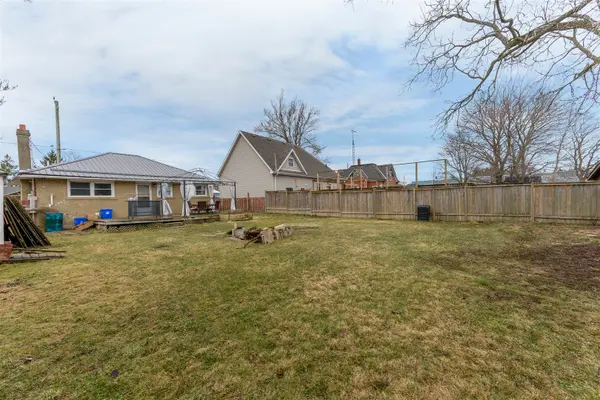 14006 Belmont RD, Central Elgin, ON N0L 1B0