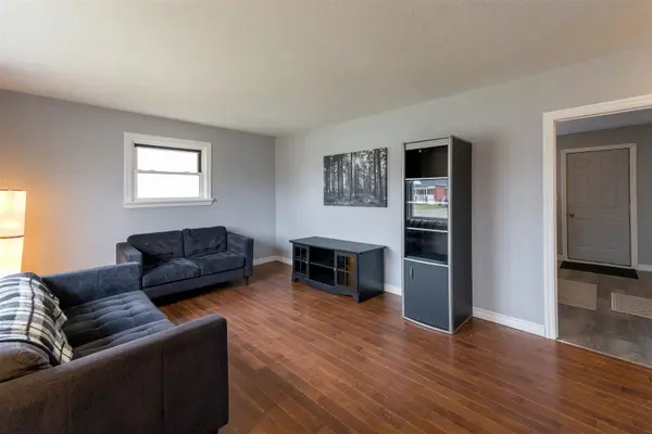 14006 Belmont RD, Central Elgin, ON N0L 1B0