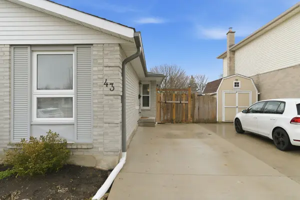 43 Leacock AVE, Guelph, ON N1E 6P9