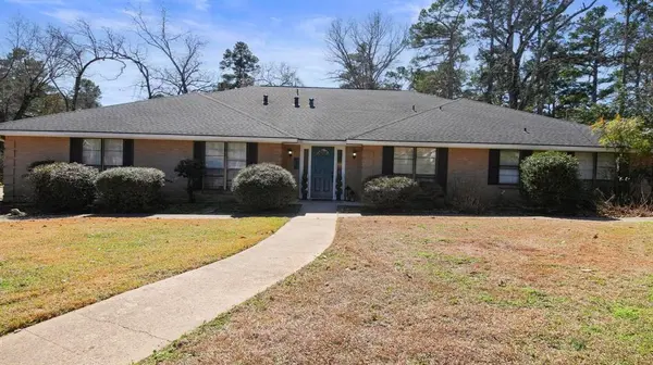 2829 Yorktown Drive, Tyler, TX 75701