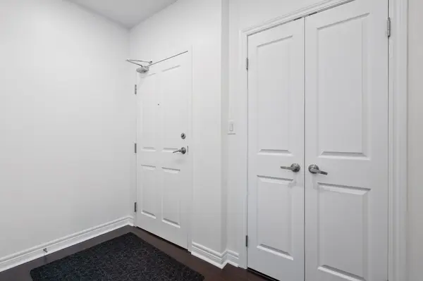 1030 Coronation DR #1004, London North, ON N6G 0G5