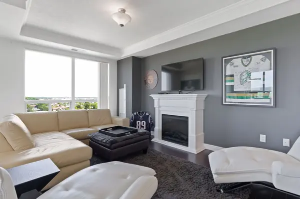 1030 Coronation DR #1004, London North, ON N6G 0G5