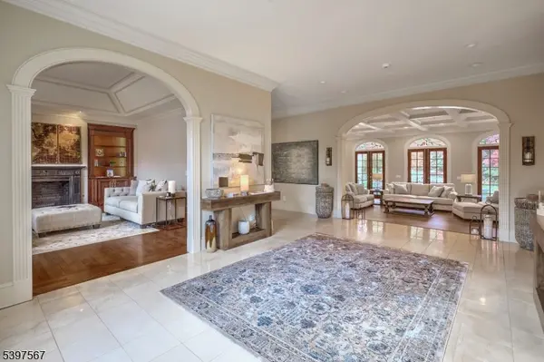 6 Cromwell Ln, Mendham Boro, NJ 07945