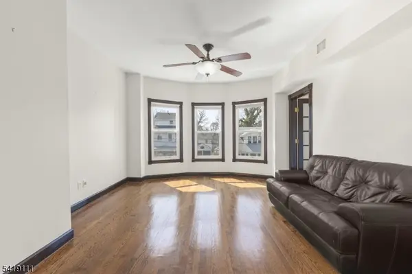 7 Rosedale Ave #2, Millburn Twp., NJ 07041