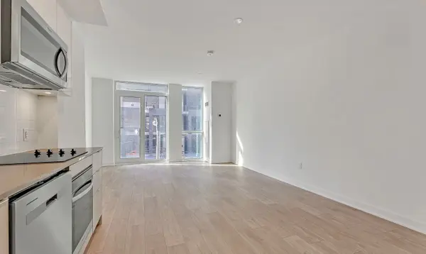 100 Dalhousie ST #214, Toronto C08, ON M5B 0C7