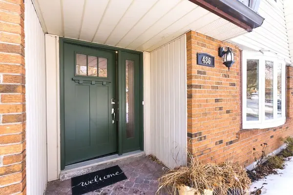 486 Crestwood DR, Oshawa, ON L1G 2R5