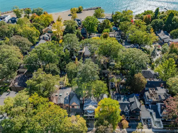 9 Balmy AVE, Toronto E02, ON M4E 1C7