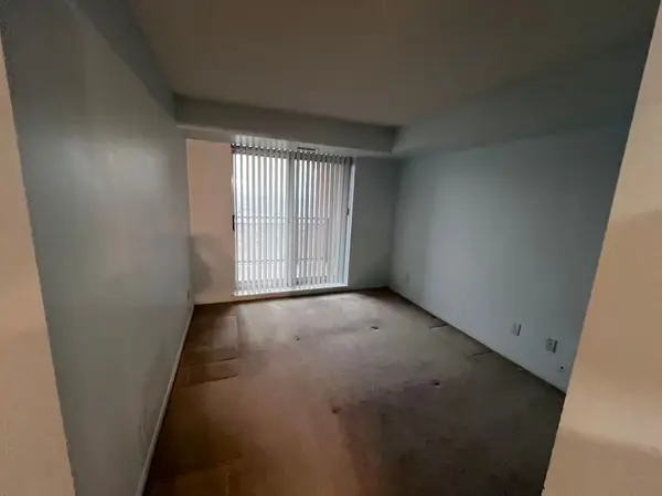 73 King William CRES #512, Richmond Hill, ON L4B 0C2