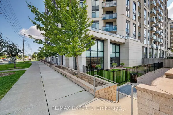 12 Woodstream BLVD #6, Vaughan, ON L4L 8C3