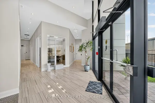 12 Woodstream BLVD #6, Vaughan, ON L4L 8C3