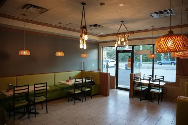 1179 Bayfield ST N #4, Springwater, ON L9X 0N5