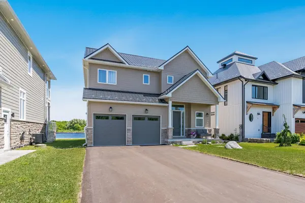 7 Dock LN, Tay, ON L0K 1R0