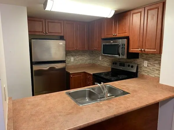 3033 Finch AVE W #2039, Toronto W05, ON M9M 0A3