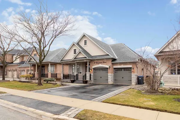 15 Valleystream CIR, Brampton, ON L6P 2E2