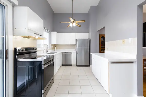 2315 Bromsgrove RD #117, Mississauga, ON L5J 4A6