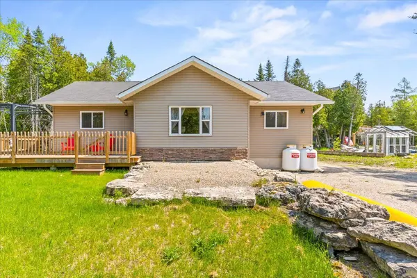 19 Murray AVE, Northern Bruce Peninsula, ON N0H 1W0