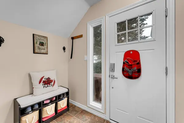 463 Mud Lake RD, Loyalist, ON K0H 2H0