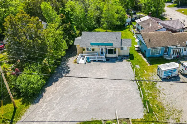 7 Kingsway DR, Kawartha Lakes, ON K0M 1A0
