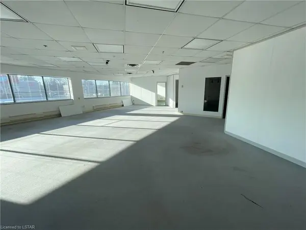 387-401 WELLINGTON RD S #200, London South, ON N6C 4P9