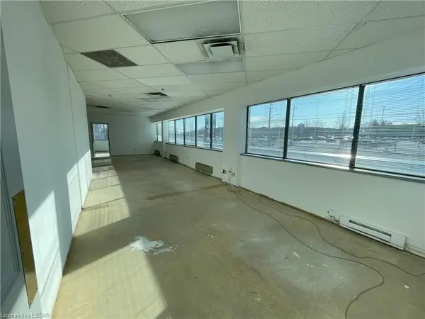 387-401 WELLINGTON RD S #200, London South, ON N6C 4P9