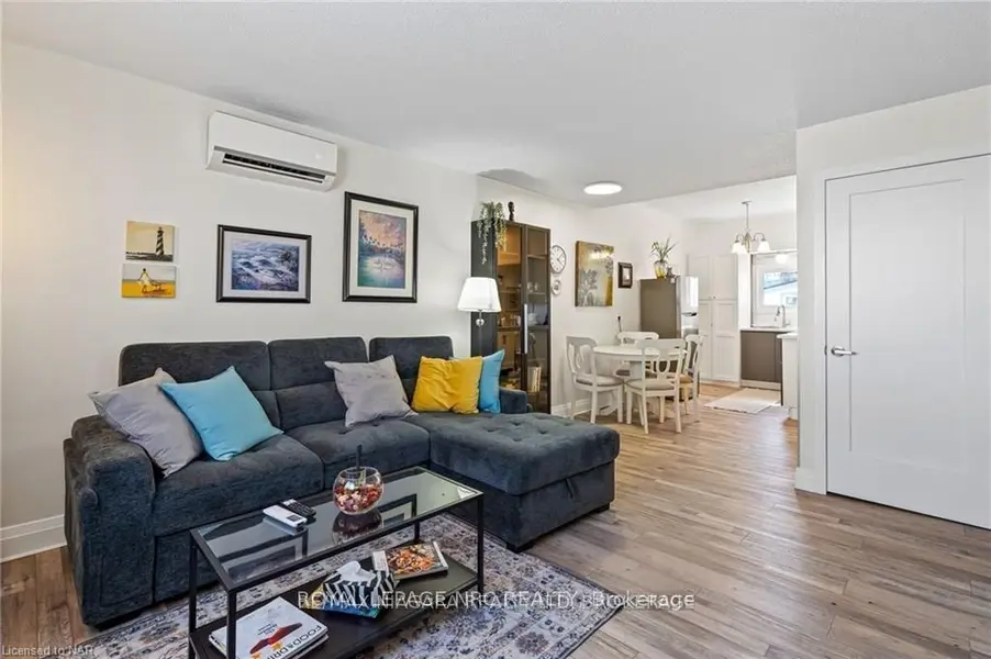 3717 Hibbard ST #Main, Fort Erie, ON L0S 1N0