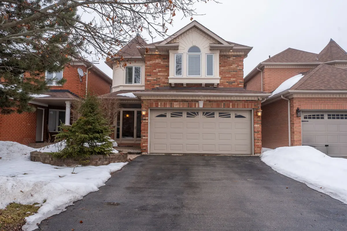406 Hewitt CIR, Newmarket, ON L3X 2L8