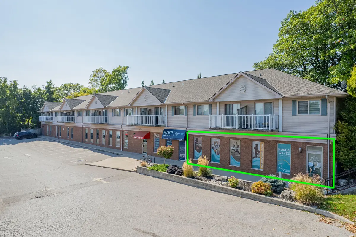 37 Ontario ST N #1, Lambton Shores, ON N0M 1T0